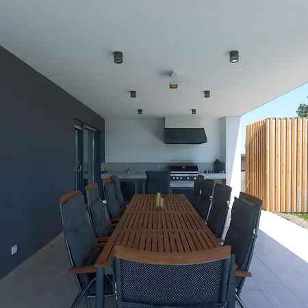 Monte Kope By Istra Vacation Vila Banjole